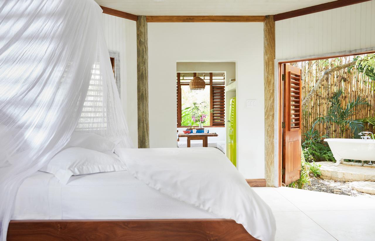 Goldeneye Hotel Oracabessa ภายนอก รูปภาพ